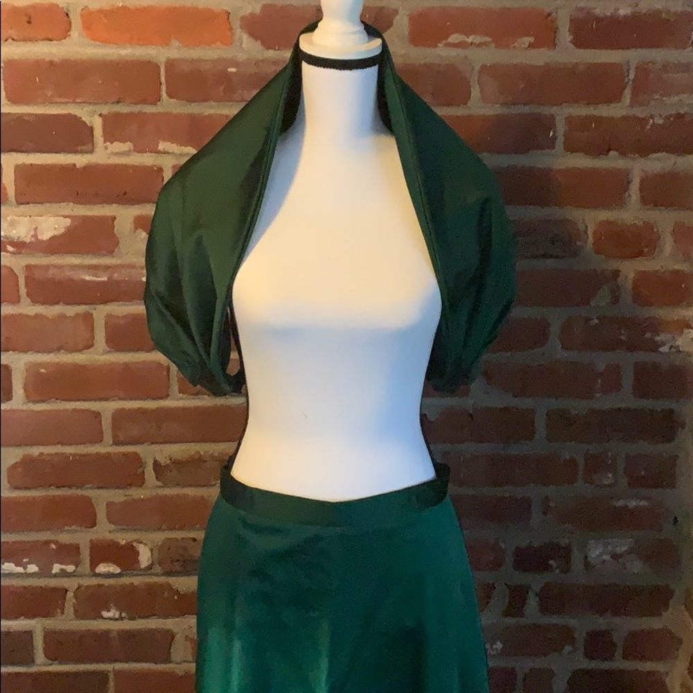 Long green satin skirt with shawl